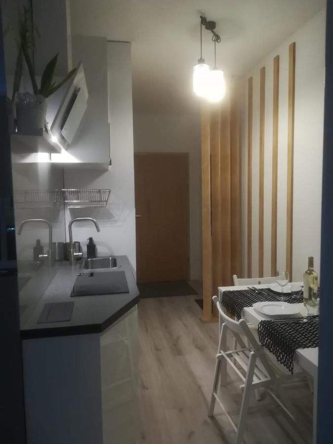 Obroncow Wybrzeza Lägenhet Gdańsk Exteriör bild