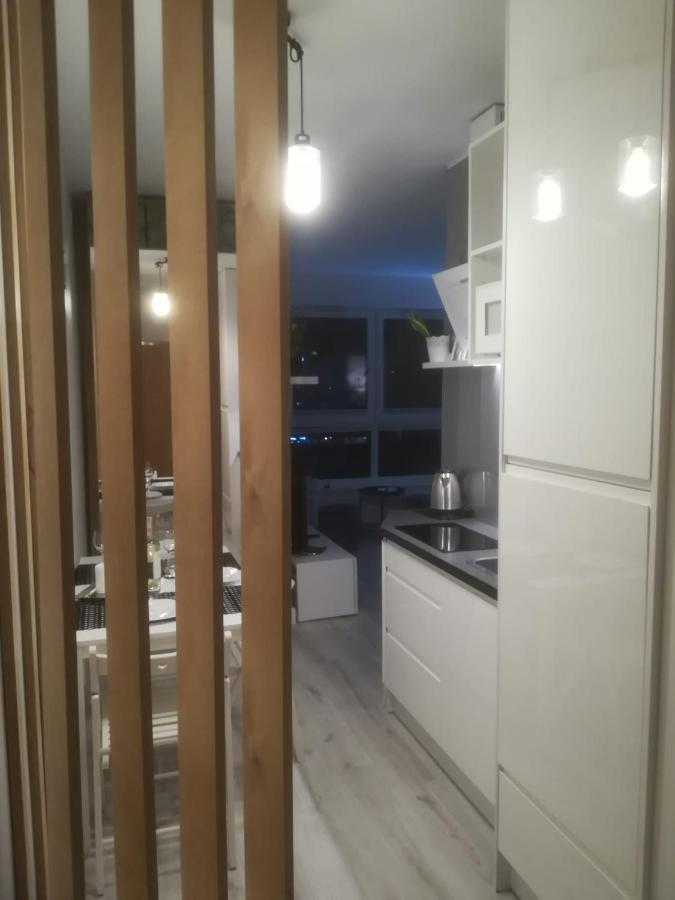 Obroncow Wybrzeza Lägenhet Gdańsk Exteriör bild